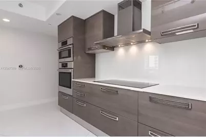 17201 Collins Ave #1807, Sunny Isles Beach, FL 33160 - Photo 14