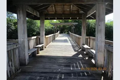 3200 NW 46th St #205, Oakland Park, FL 33309 - Photo 10