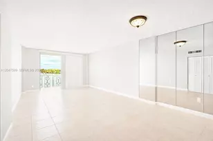 13155 Ixora Ct, North Miami, FL 33181 - Photo 2