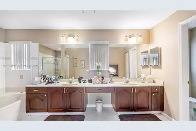 1714 Royal Grove Way #-, Weston, FL 33327 - Photo 22