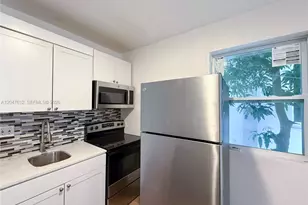 2 SW 6th Ave, Dania Beach, FL 33004 - Photo 2