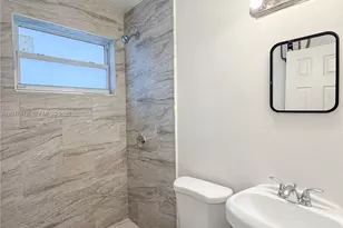 2 SW 6th Ave, Dania Beach, FL 33004 - Photo 4