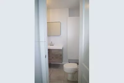 5465 N Andrews Ave, Oakland Park, FL 33309 - Photo 14