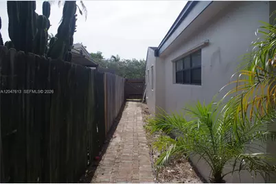 5465 N Andrews Ave, Oakland Park, FL 33309 - Photo 26
