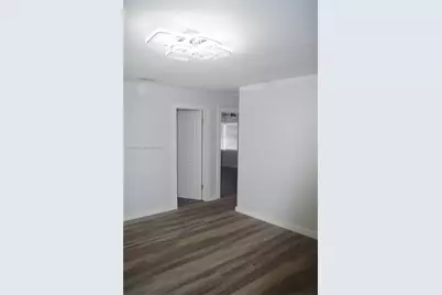 5465 N Andrews Ave, Oakland Park, FL 33309 - Photo 18