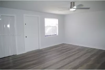 5465 N Andrews Ave, Oakland Park, FL 33309 - Photo 8