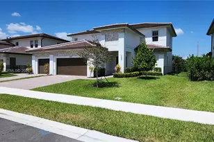 4255 SW 123rd Ter, Davie, FL 33330 - Photo 2
