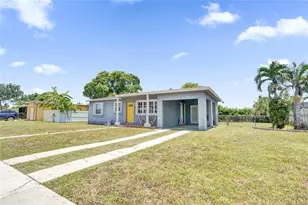6610 SW 20th Ct, Miramar, FL 33023 - Photo 2