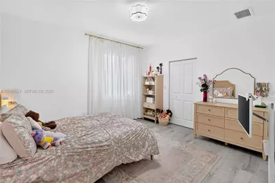 17901 SW 152nd Ave, Miami, FL 33187 - Photo 24