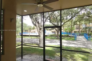 15509 N Miami Lakeway N, Miami Lakes, FL 33014 - Photo 4
