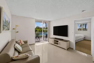 3901 Indian Creek Dr, Miami Beach, FL 33140 - Photo 4