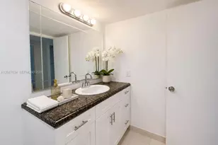 2801 NE 183rd St, Aventura, FL 33160 - Photo 4