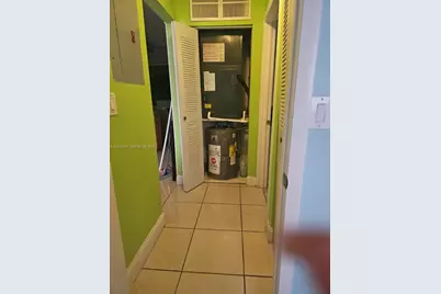 8805 NW 113th St, Hialeah Gardens, FL 33018 - Photo 26