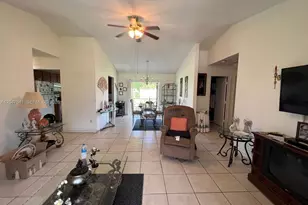 3207 SE 1st Pl, Cape Coral, FL 33904 - Photo 10