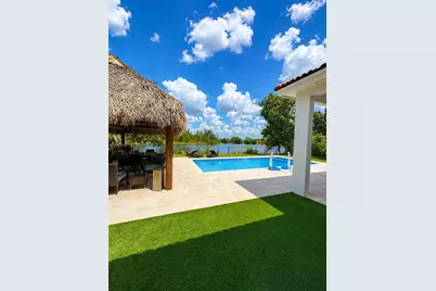 1437 SE 22nd Ln, Homestead, FL 33035 - Photo 12