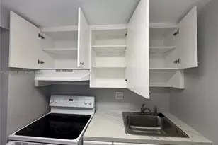 1933 SW 7th St, Miami, FL 33135 - Photo 20