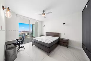 900 Biscayne Blvd, Miami, FL 33132 - Photo 48