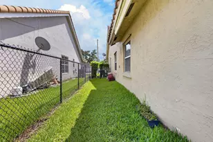 16203 NW 8th Dr, Pembroke Pines, FL 33028 - Photo 42