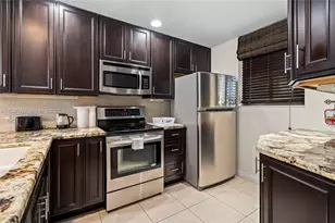 4345 Trevi Ct, Lake Worth, FL 33467 - Photo 2