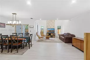 2822 N 34th Ave, Hollywood, FL 33021 - Photo 16