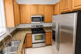 21003 NW 14th Pl, Miami Gardens, FL 33169 - Photo 8