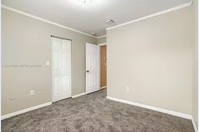 2296 NW 170th Ave, Pembroke Pines, FL 33028 - Photo 12
