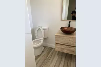 7900 Tatum Waterway Dr #305, Miami Beach, FL 33141 - Photo 34