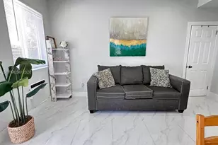 320 SW 29th Rd, Miami, FL 33129 - Photo 6