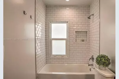 1108 NE 2nd Ave #0, Fort Lauderdale, FL 33304 - Photo 12