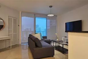 300 S Biscayne Blvd, Miami, FL 33131 - Photo 2
