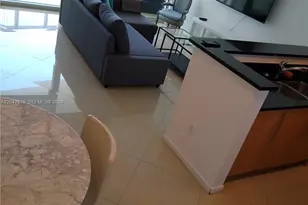 300 S Biscayne Blvd, Miami, FL 33131 - Photo 14