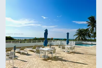 345 Ocean Dr #525, Miami Beach, FL 33139 - Photo 12