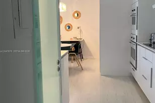 345 Ocean Dr, Miami Beach, FL 33139 - Photo 6
