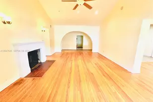 410 Pinecrest Dr, Miami Springs, FL 33166 - Photo 34
