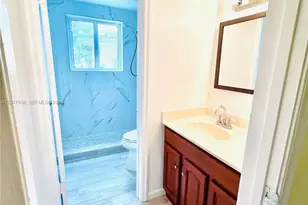 410 Pinecrest Dr, Miami Springs, FL 33166 - Photo 28