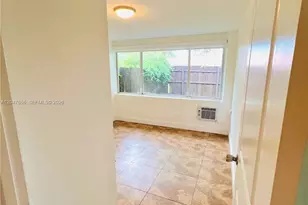 410 Pinecrest Dr, Miami Springs, FL 33166 - Photo 4