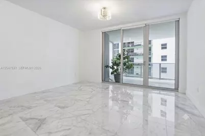 488 NE 18th St #1806, Miami, FL 33132 - Photo 12
