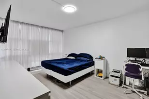 800 Parkview Dr, Hallandale Beach, FL 33009 - Photo 16