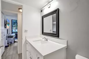 800 Parkview Dr, Hallandale Beach, FL 33009 - Photo 22