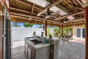 5000 SW 98th Avenue Rd, Miami, FL 33165 - Photo 32