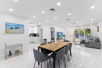 1240 NE 159th St, North Miami Beach, FL 33162 - Photo 4