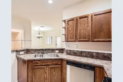 13945 SW 279 Ln #13945, Homestead, FL 33032 - Photo 4