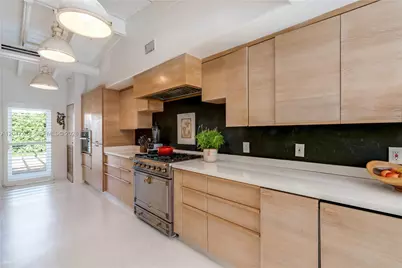 330 Gulf Rd, Key Biscayne, FL 33149 - Photo 20