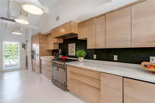 330 Gulf Rd, Key Biscayne, FL 33149 - Photo 20