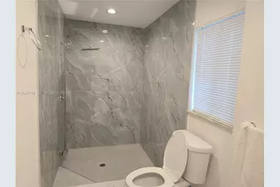7771 NW 46th St, Lauderhill, FL 33351 - Photo 14