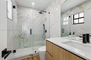 7811 Carlyle Ave, Miami Beach, FL 33141 - Photo 32