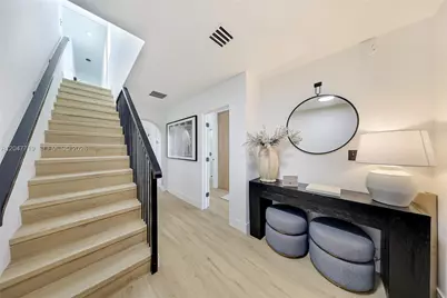 7811 Carlyle Ave, Miami Beach, FL 33141 - Photo 46