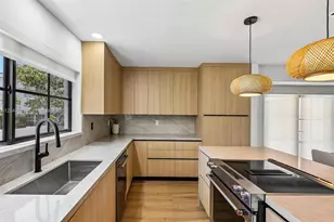 7811 Carlyle Ave, Miami Beach, FL 33141 - Photo 8