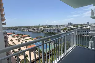 301 174th St, Sunny Isles Beach, FL 33160 - Photo 6