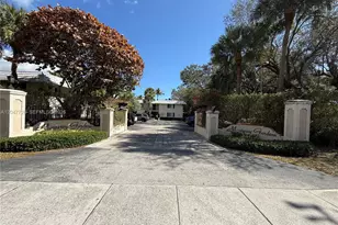 8607 SW 68th Ct, Pinecrest, FL 33156 - Photo 1